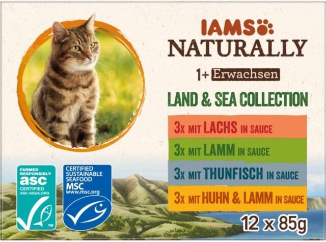 IAMS Naturally Katzenfutter Nass in Sauce - hochwertiges Nassfutter mit Fleisch und Fisch für erwachsene Katzen, Land & Sea Collection, 12 x 85 g